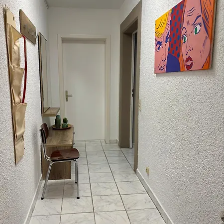 Apartment 2-zimmer-souterrainwohnung